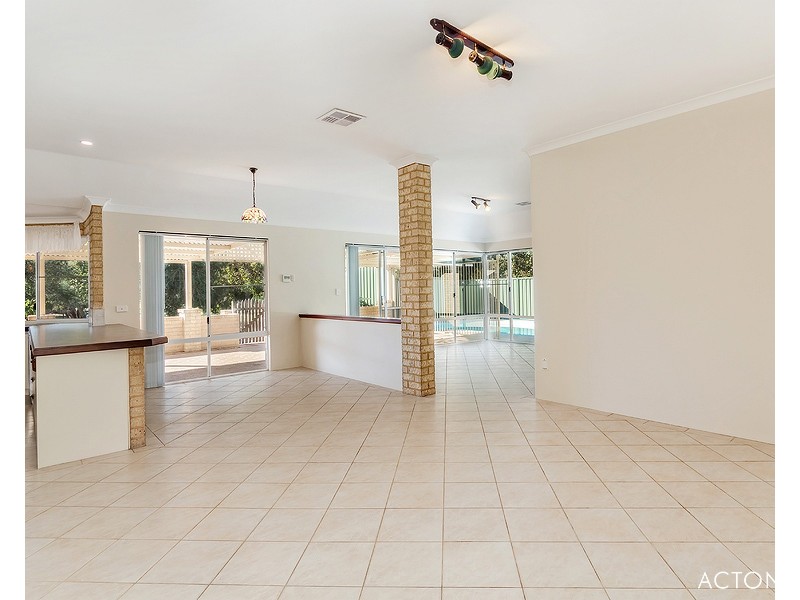 25 Hillview Close, Serpentine WA 6125