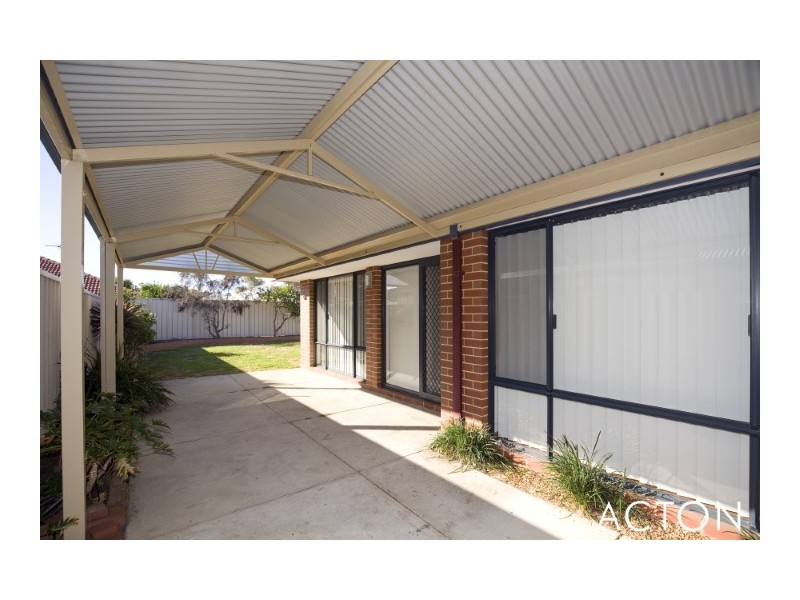 24 Cane Road, Greenfields WA 6210