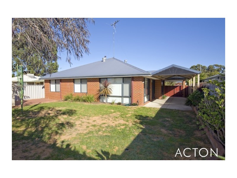 24 Cane Road, Greenfields WA 6210