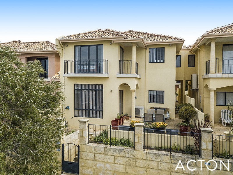 29/2 The Pass, Dawesville WA 6211