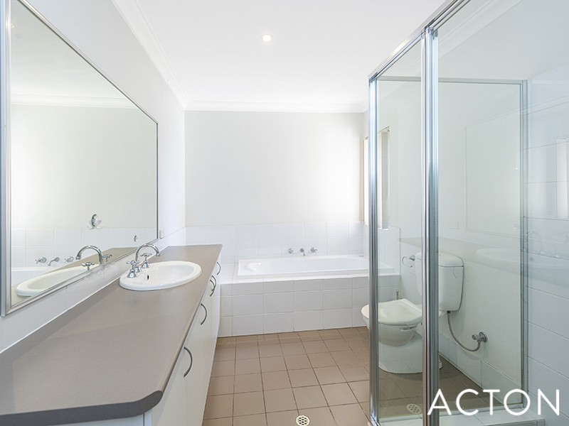 29/2 The Pass, Dawesville WA 6211