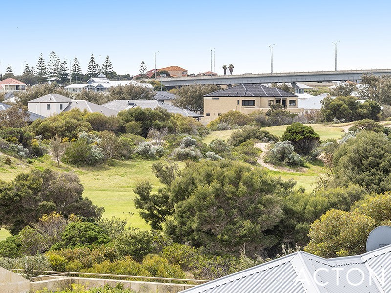 29/2 The Pass, Dawesville WA 6211