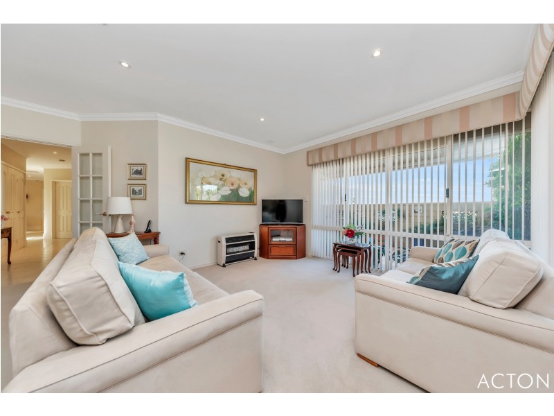 4 Tattler Lane, Wannanup WA 6210