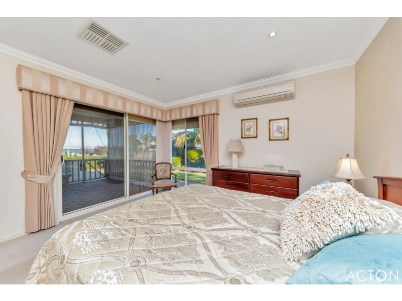 4 Tattler Lane, Wannanup WA 6210