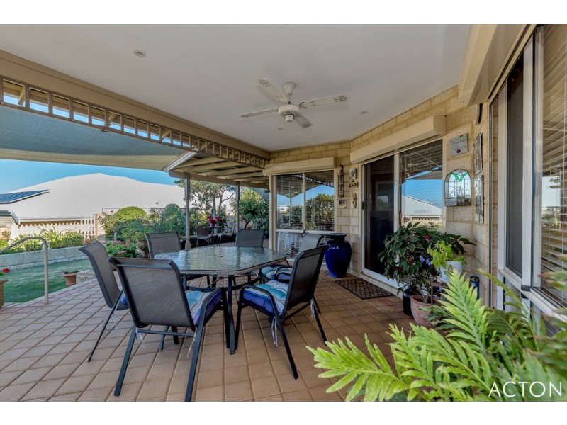 4 Tattler Lane, Wannanup WA 6210