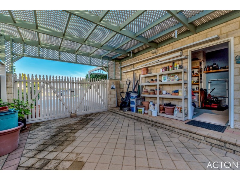 4 Tattler Lane, Wannanup WA 6210