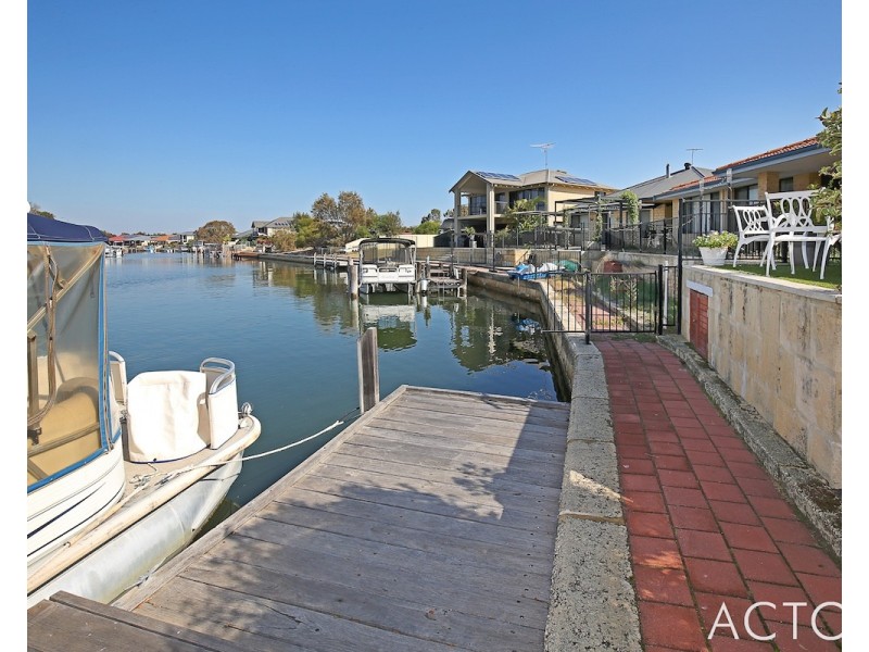 5 Batavia Quays, South Yunderup WA 6208