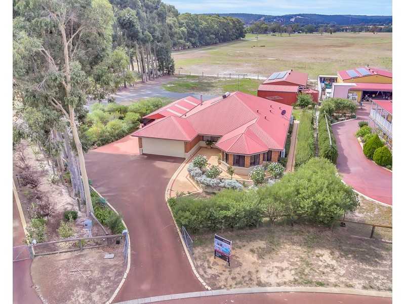 32 Mardja Loop, Mardella WA 6125