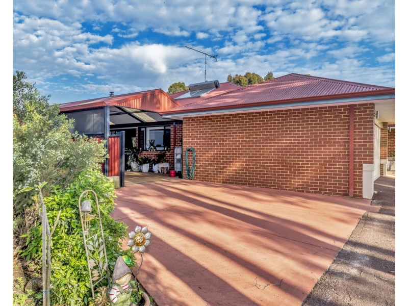 32 Mardja Loop, Mardella WA 6125