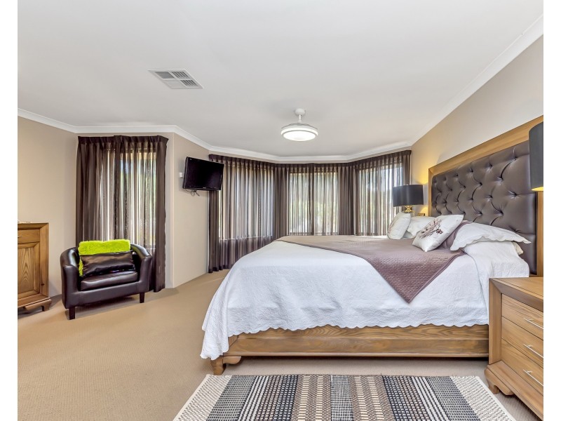 32 Mardja Loop, Mardella WA 6125