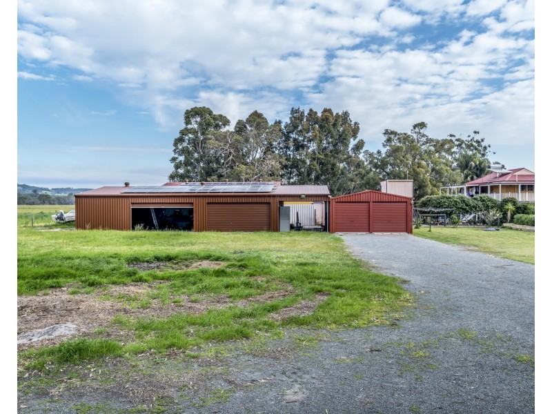 32 Mardja Loop, Mardella WA 6125