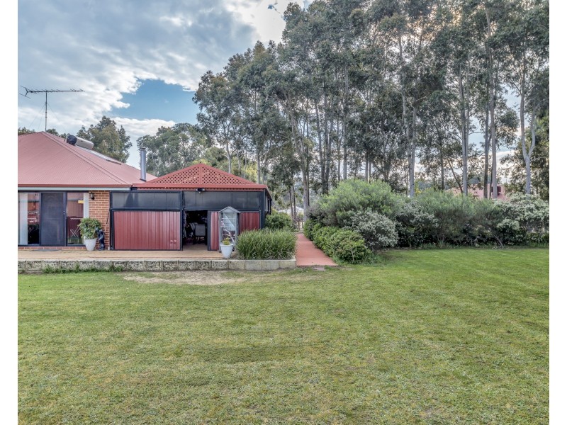 32 Mardja Loop, Mardella WA 6125