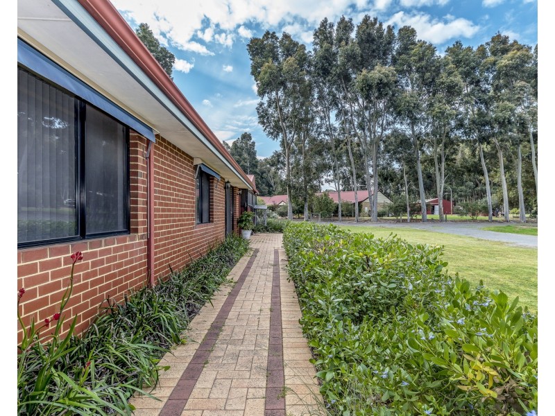 32 Mardja Loop, Mardella WA 6125