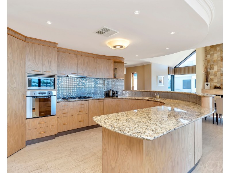 25A Breakwater Parade, Mandurah WA 6210