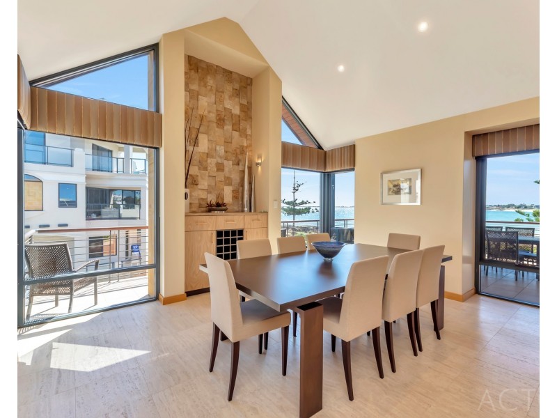 25A Breakwater Parade, Mandurah WA 6210