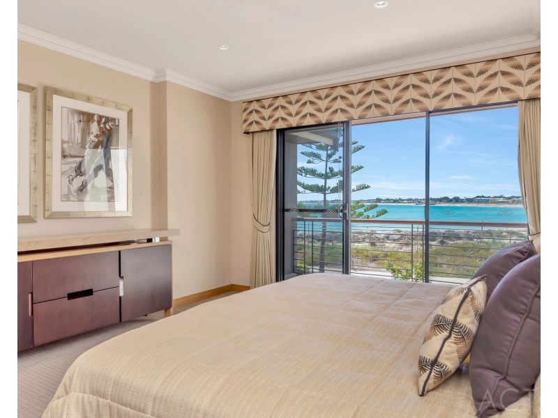 25A Breakwater Parade, Mandurah WA 6210