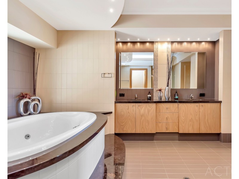 25A Breakwater Parade, Mandurah WA 6210