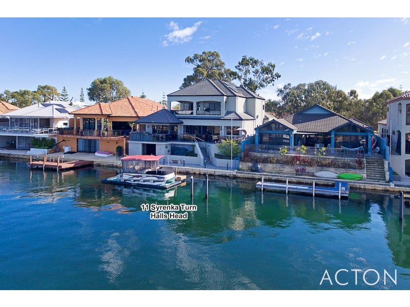 11 Syrenka Turn, Halls Head WA 6210