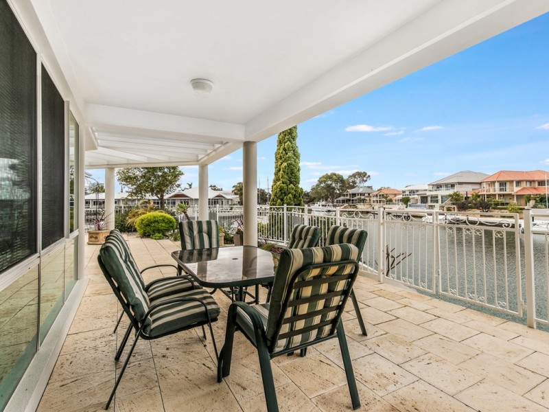 11 Reverie Mews, Halls Head WA 6210