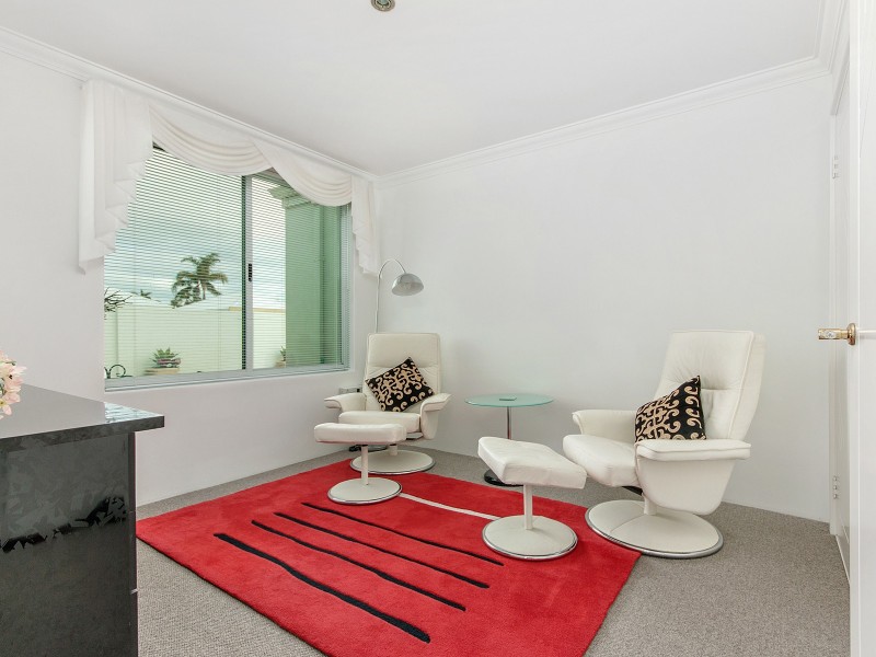 11 Reverie Mews, Halls Head WA 6210