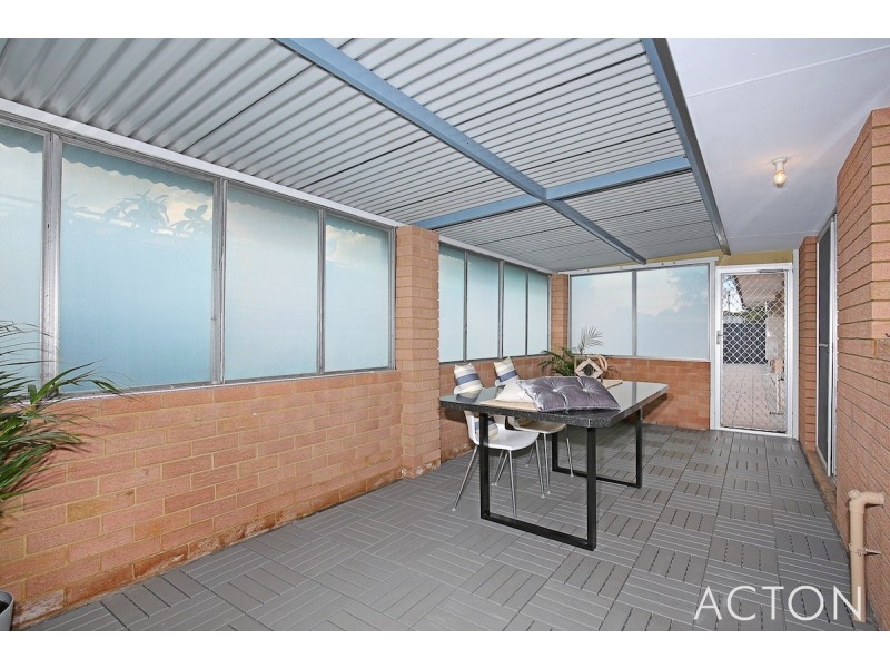 4 Dutton Way, Singleton WA 6175