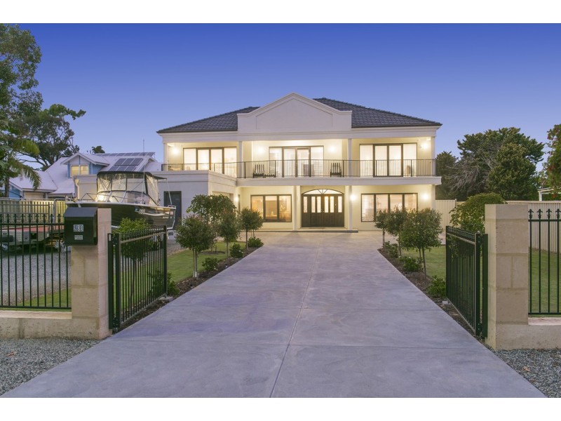 23 Mathew Street, Falcon WA 6210