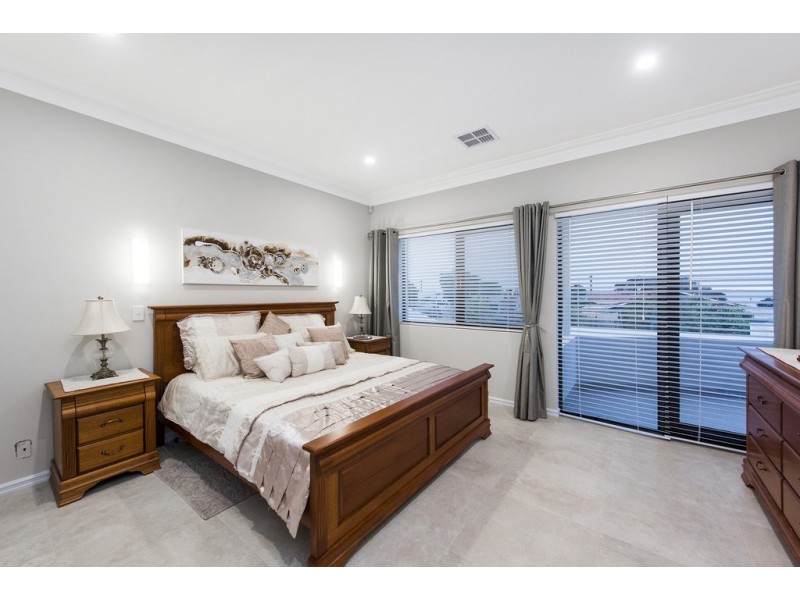 23 Mathew Street, Falcon WA 6210