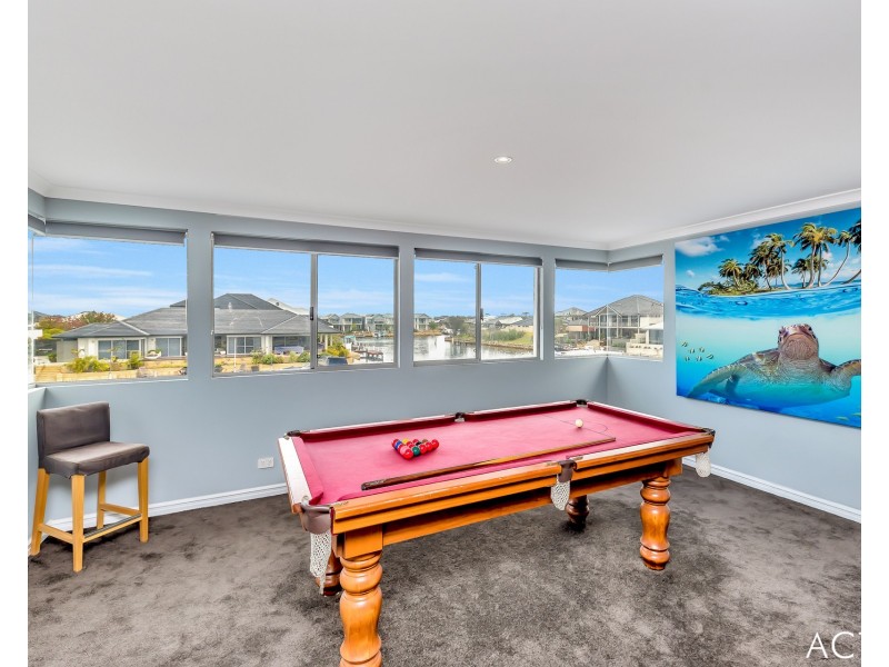 30 Erins Isle, Dudley Park WA 6210