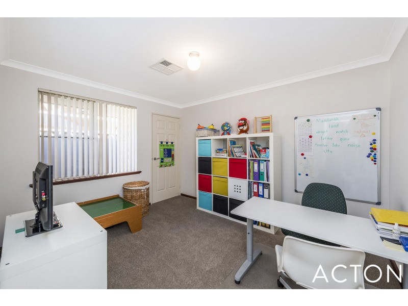 8 Blossom Place, Coodanup WA 6210