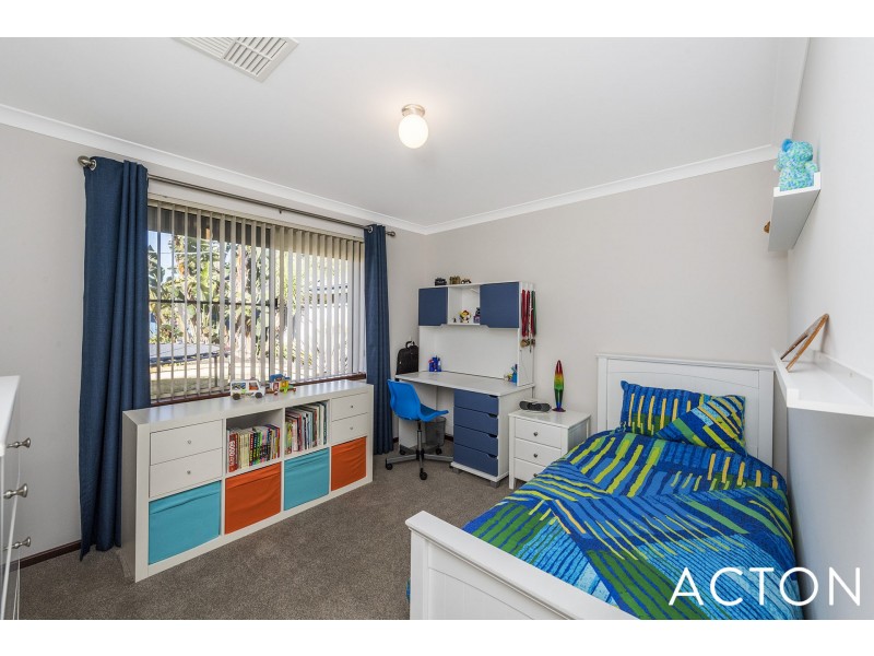 8 Blossom Place, Coodanup WA 6210