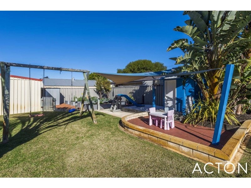 8 Blossom Place, Coodanup WA 6210