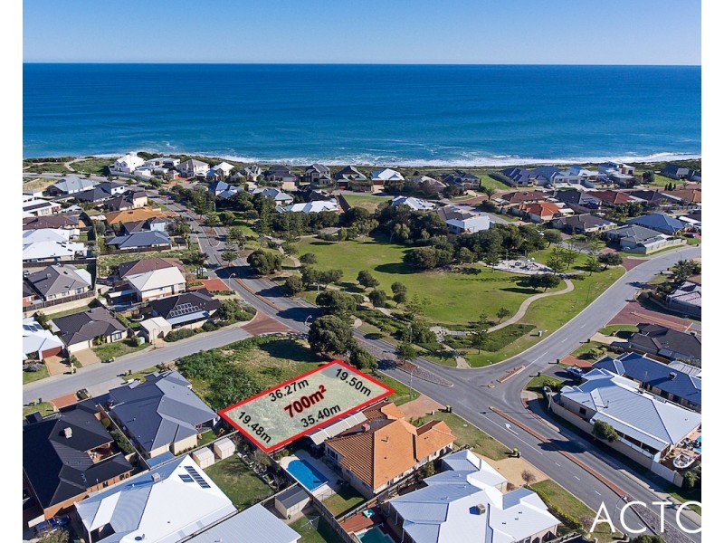 26 Boardwalk Blvd, Halls Head WA 6210