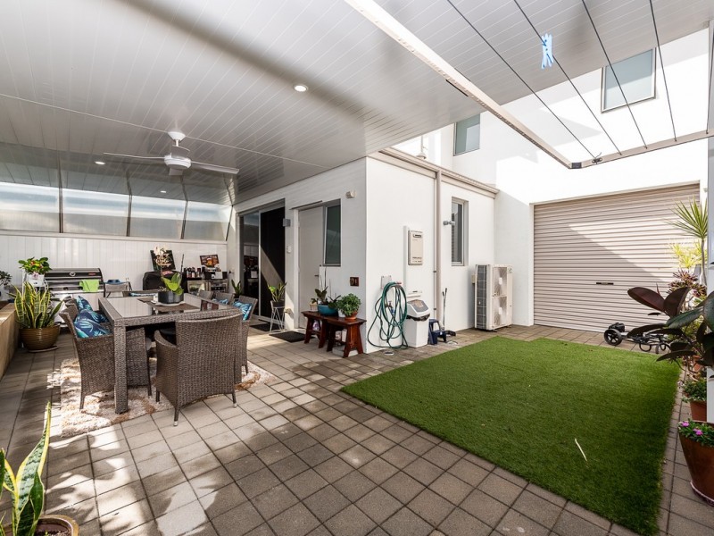 35 Middleton Loop, Meadow Springs WA 6210