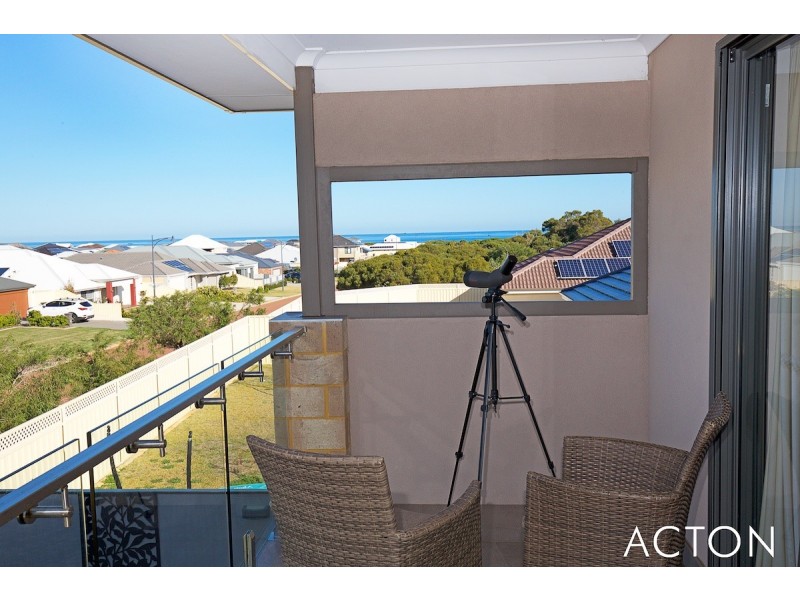 6 Hawley Way, Madora Bay WA 6210