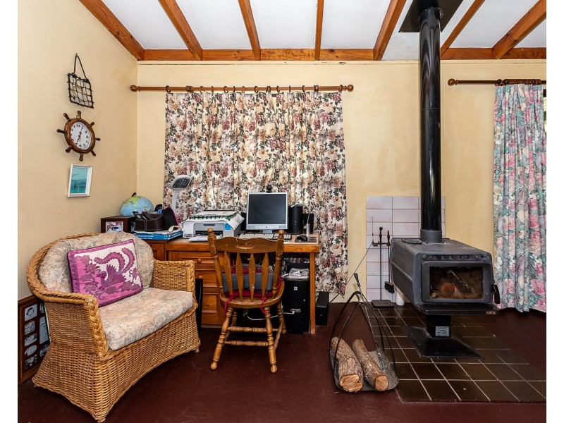 286 Newnham Road, Lake Clifton WA 6215