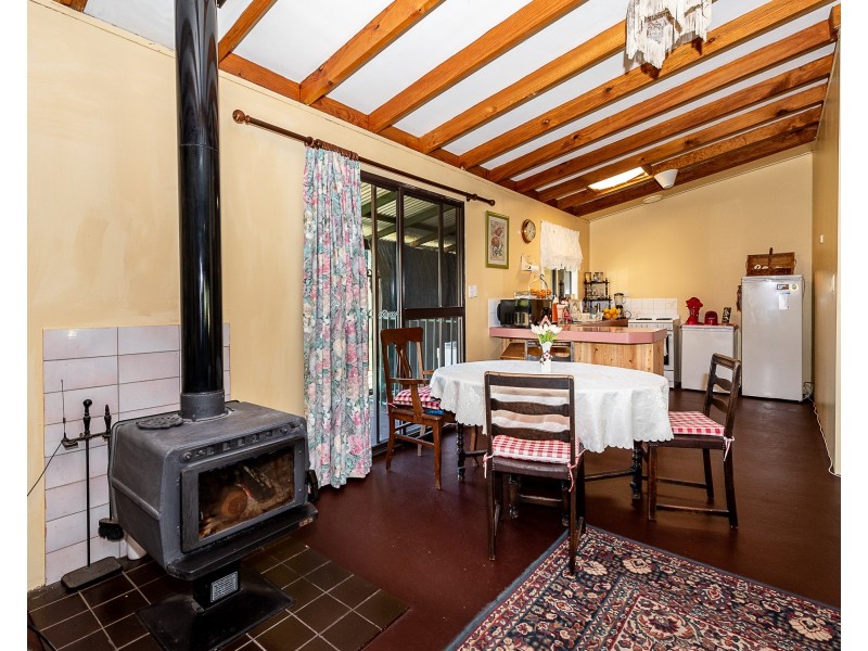 286 Newnham Road, Lake Clifton WA 6215