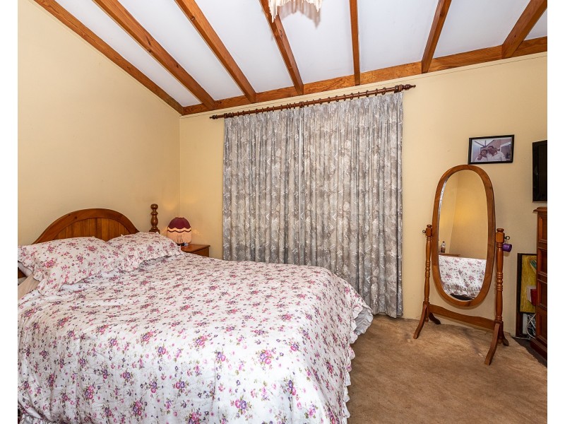 286 Newnham Road, Lake Clifton WA 6215