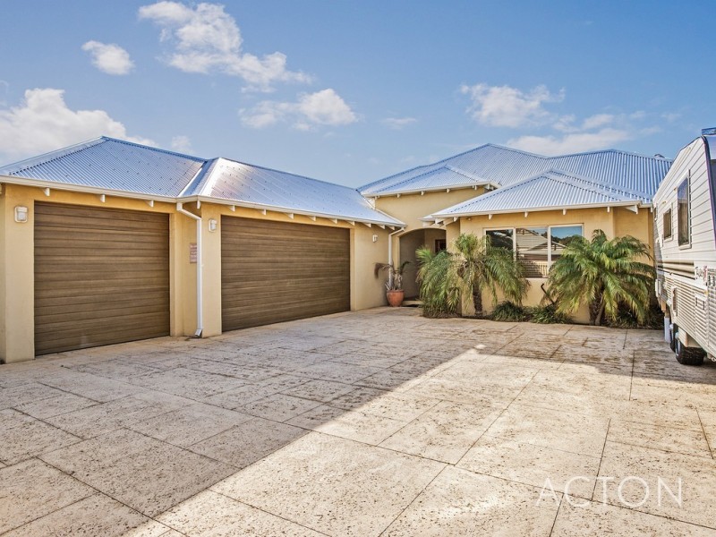 7 Britawast Road, Madora Bay WA 6210