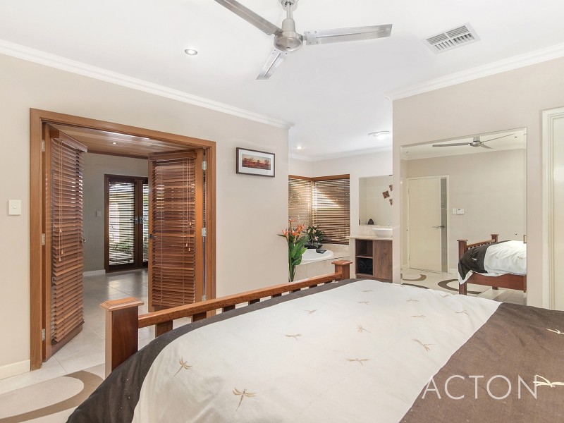 7 Britawast Road, Madora Bay WA 6210