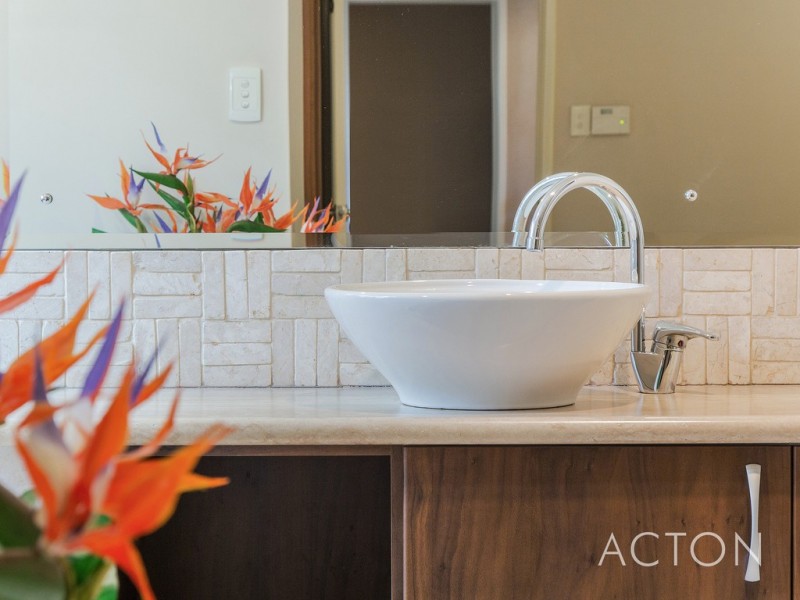 7 Britawast Road, Madora Bay WA 6210