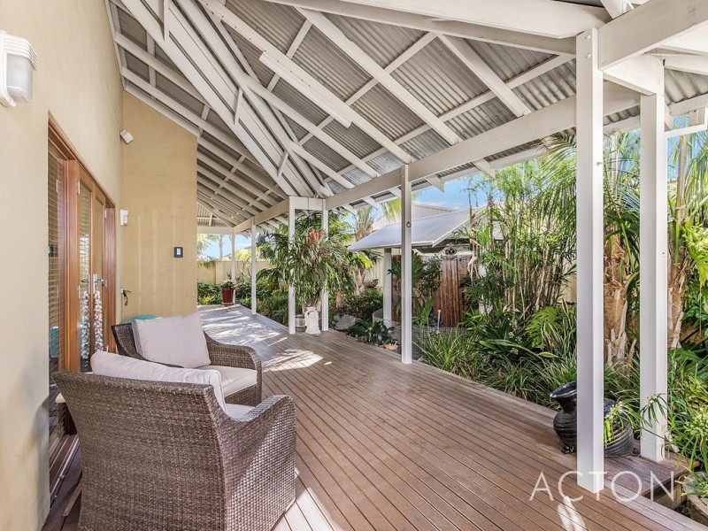 7 Britawast Road, Madora Bay WA 6210