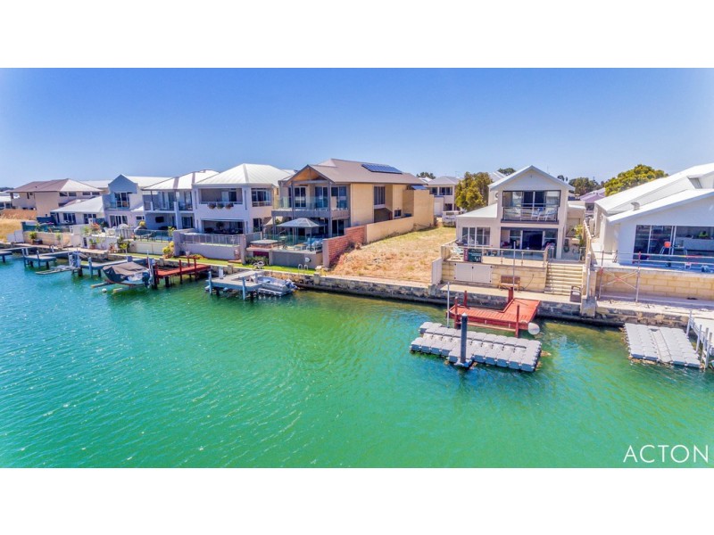 17 Arcadia Close, Dudley Park WA 6210