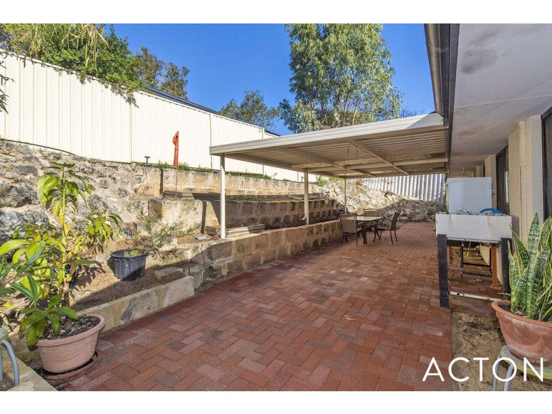 81A Leighton Road, Halls Head WA 6210