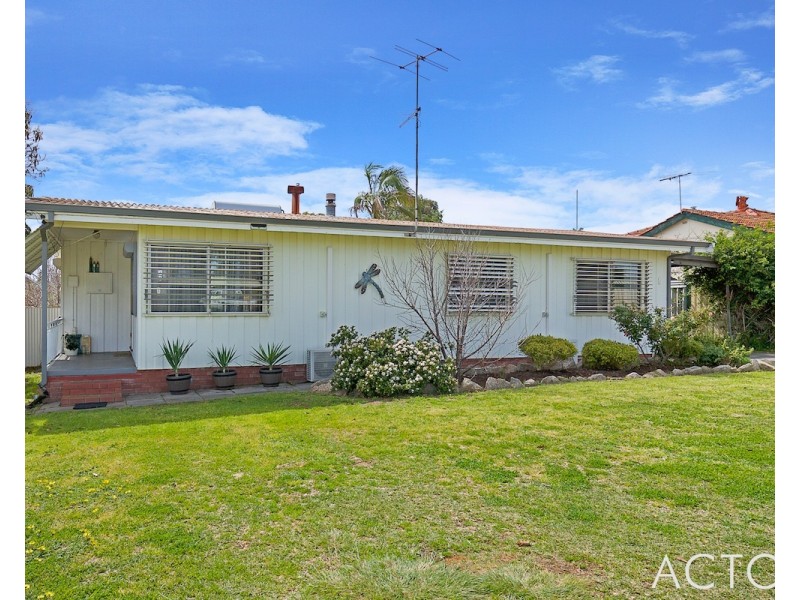 8 Yallan Street, Mandurah WA 6210