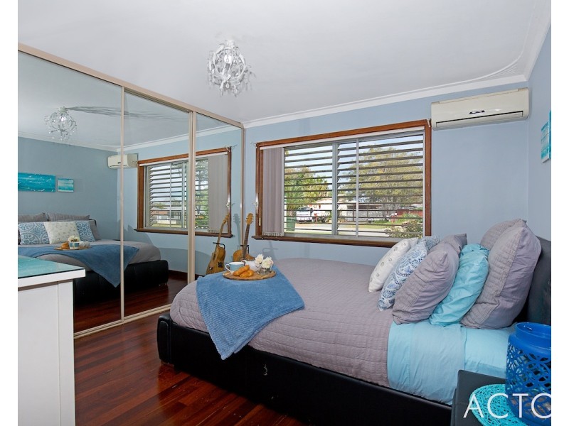 8 Yallan Street, Mandurah WA 6210