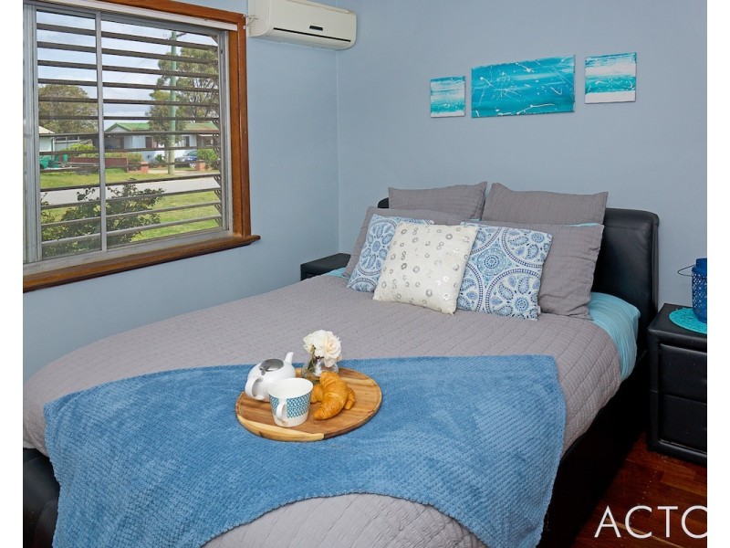 8 Yallan Street, Mandurah WA 6210