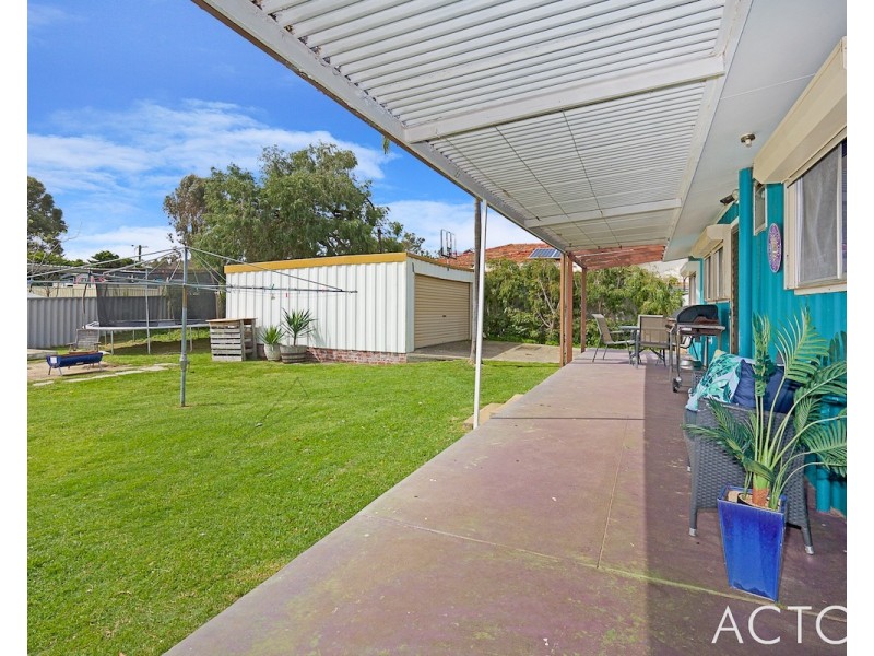 8 Yallan Street, Mandurah WA 6210