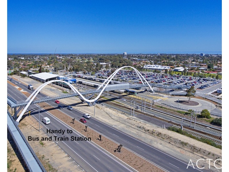 8 Yallan Street, Mandurah WA 6210