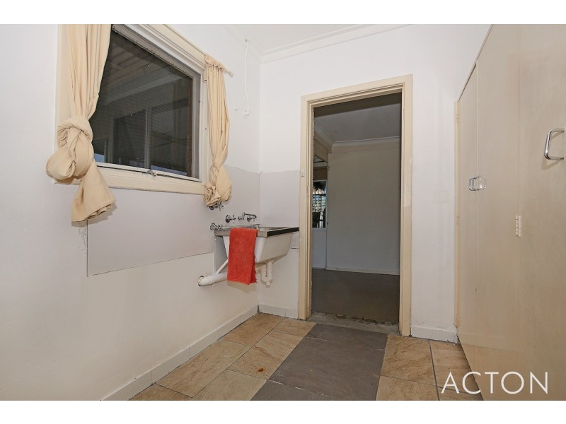 2 Reserve Drive, Mandurah WA 6210