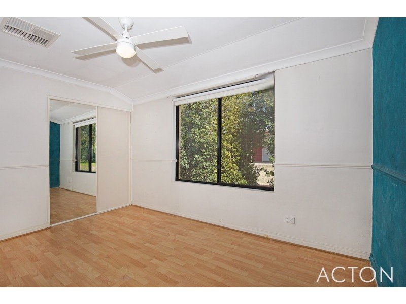 13 Aclare Road, Barragup WA 6209